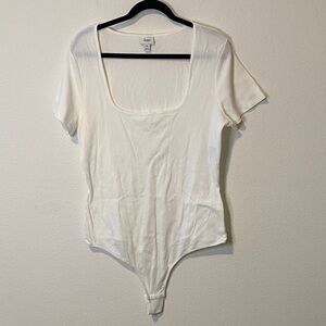 Women’s White Square Neck Ribbed Bodysuit